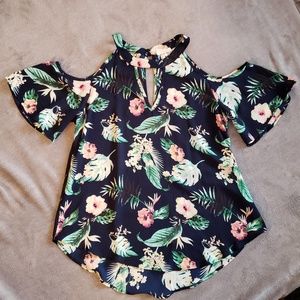 Tropical cutout top